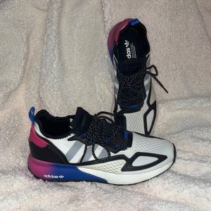 ADIDAS MENS RUNNING SHOE NEW